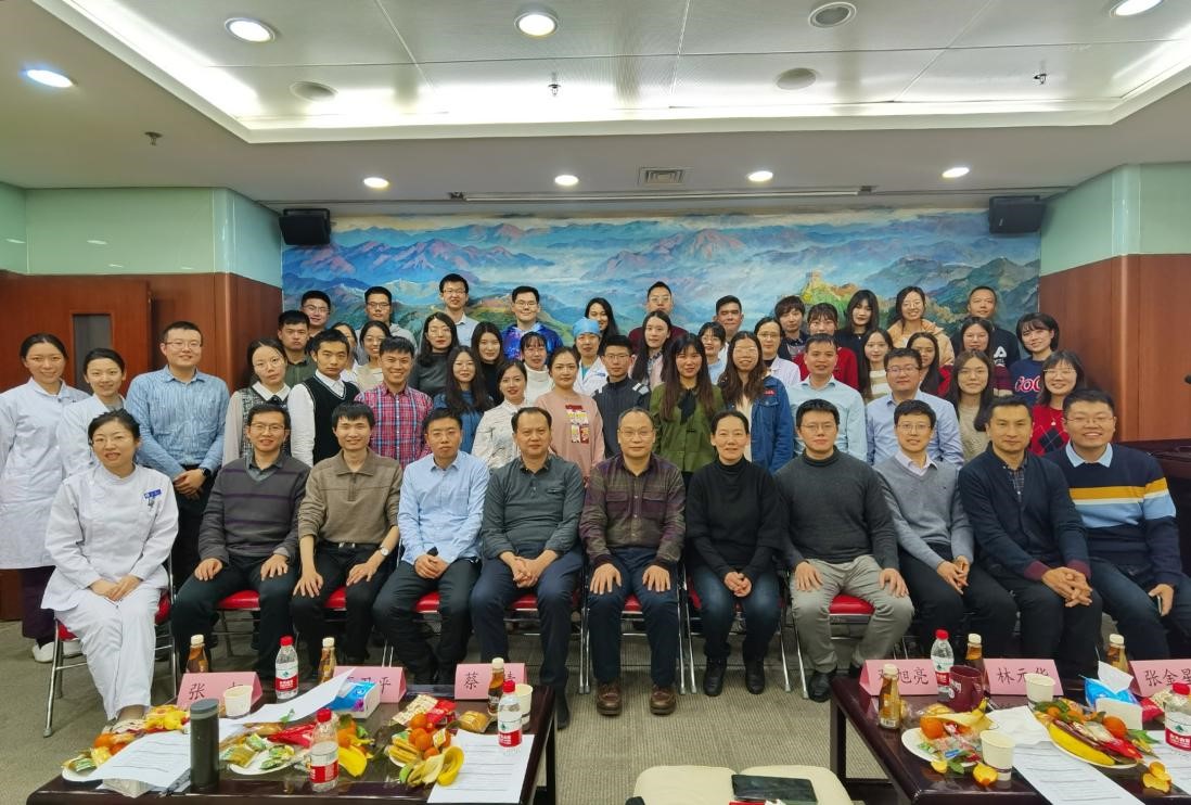 鄧旭亮、衛(wèi)彥課題組在手性材料研究方面取得新進(jìn)展